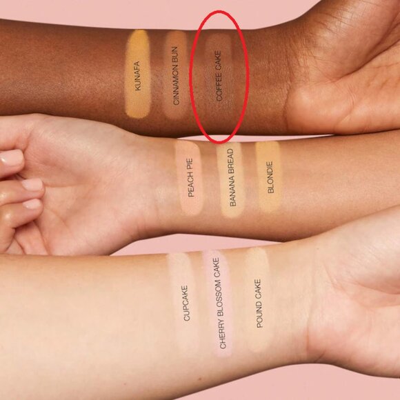 Huda Beauty Easy Bake and Snatch Pressed Brightening & Setting Powder - Picture 2 of 7